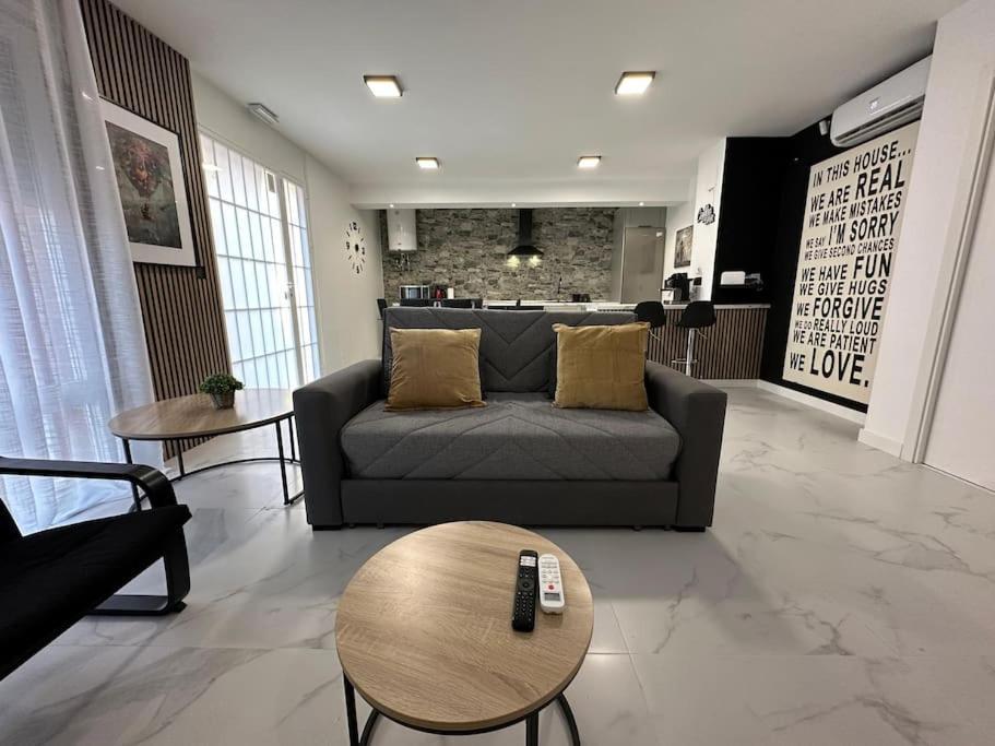 Esplendido En Vt-14944 Apartamento Madrid